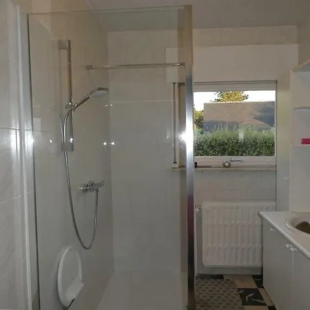 Vakantiehuis De Aalscholver * 东代恩凯尔克